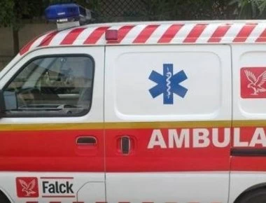 Ινδία: 12χρονος μαγκώθηκε στην κυλιόμενη σκάλα και έπεσε από ύψος 15 μέτρων (βίντεο)